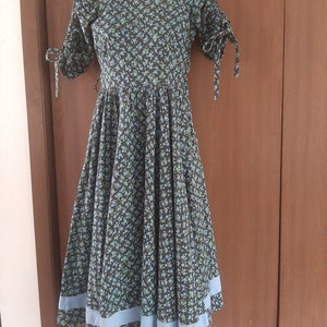 1950s Womens Cotton Floral Swing Dress Size S/Home Sewn Circle Dress/Mid Century Swing Dresses Size  S/Black With Blue/Green Flowers Dresss