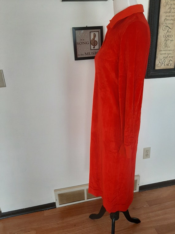 1970s Womens Orange/Red Butte Stretch Velour Long… - image 4