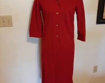 1970s Womens Red Bonded Wool Modest Coat Dress Size M/ Vintage Womens Red Shirtdress Size M/ 70s Modest Office Wear Dresses/ 70s Red Dresses