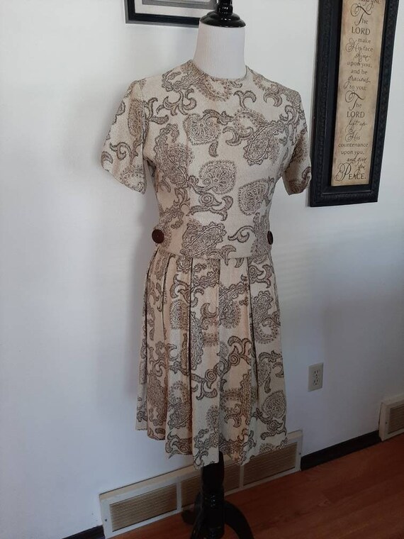 knee length dresses for ladies Green Paisley Ottie Plunge Midi Dress