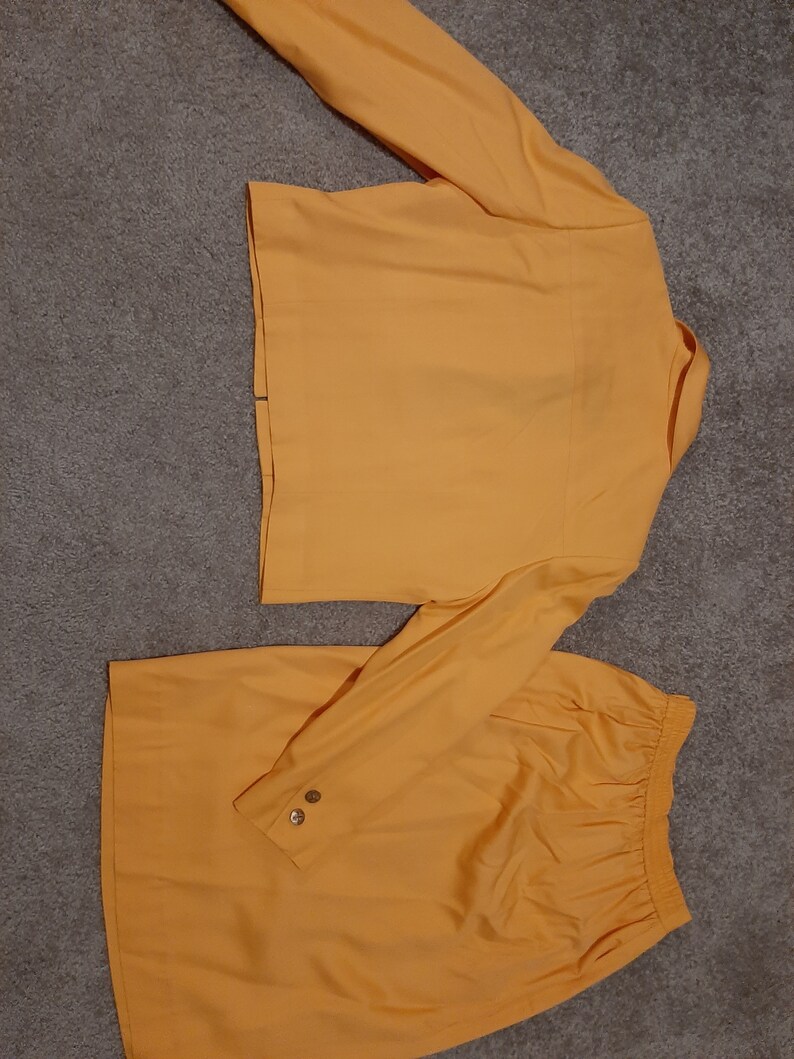 Années 1970 Femme doublée Don Caster Marigold 2 Pièces Jupe dautomne Costume avec veste crop Taille S-M/Vtg Femmes Jaune/Or 2 Pièces Jupe Costume Taille S-M image 9