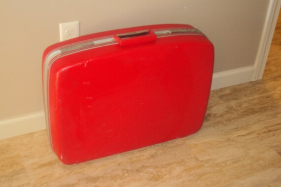 red hard suitcase