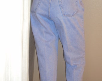 1980s-90s L.A. Blues Light Wash Denim High Waist Mom Jeans/ Curvy Fit Tapered Leg Mom Jeans Size 8-10/Vtg Mom Jeans  28/29/ Rise 12"