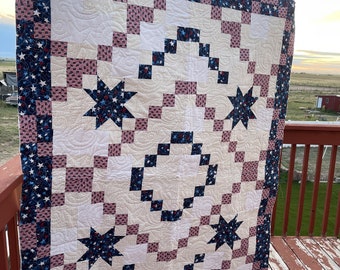 Four Corners - A Patriotic Mystery quilt by Quiltygirl (alycia quilts) 60 x 80 perfect for a Quilt of Valor