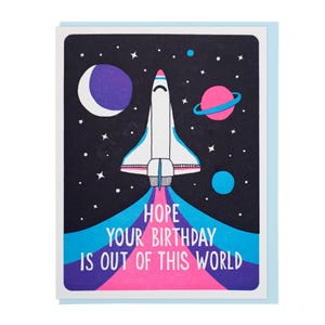 Carte typographique d’anniversaire hors de ce monde