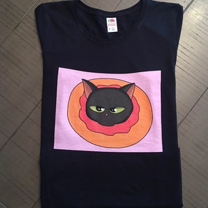 Black Cat T-shirt - Rosie
