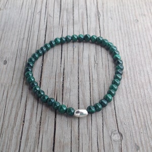 4mm echtes Malachit-Armband mit einer Rohrperle aus Sterlingsilber