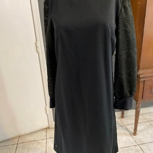 Le vine original black crochet cut out dress size L