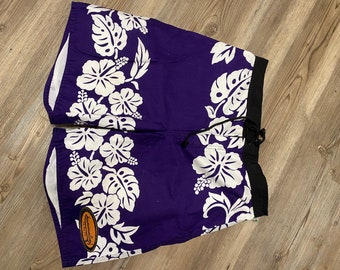 Hawaiian surf north shore Oahu purple hibiscus board shorts size 32