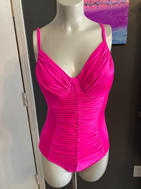 Vintage 80s one piece hot pink one piece swimsuit 