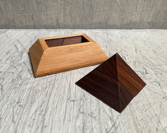 Pirámide empaquetada reeditada