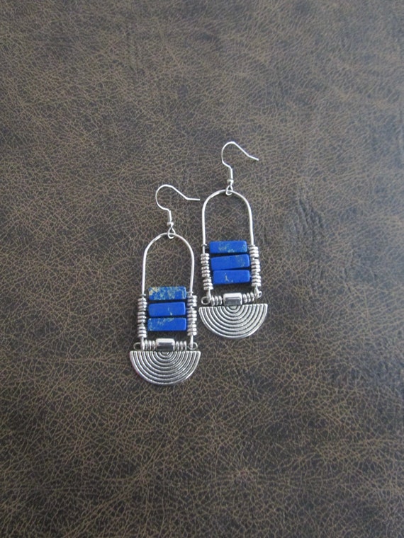 Sediment jasper earrings, royal blue tribal chandelier earrings, unique ethnic earrings, modern Afrocentric earrings, boho chic earrings 2