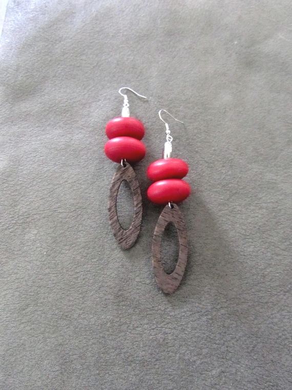 Chunky wooden geometric earrings, red