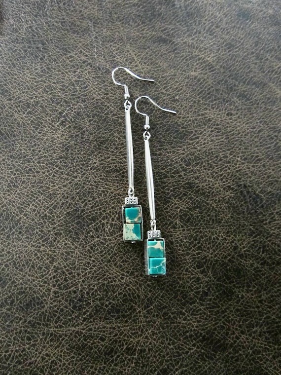 Green jasper and silver earrings