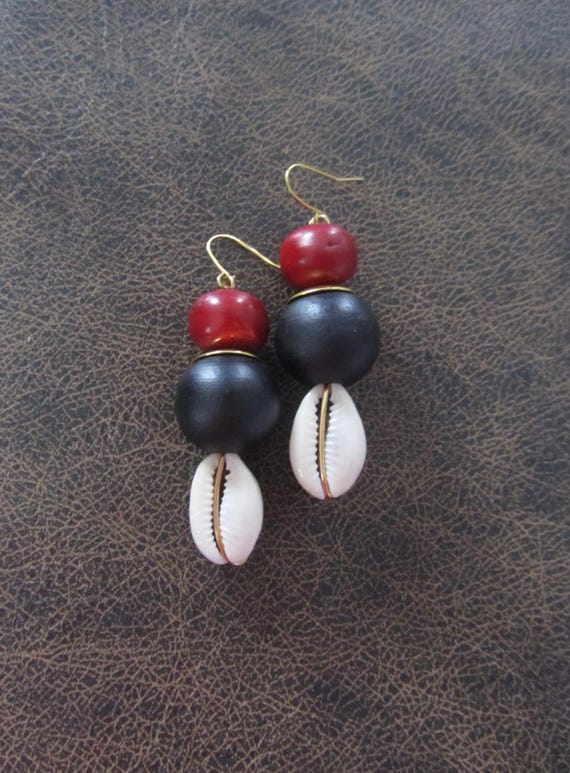 Chunky art deco cowrie shell earrings