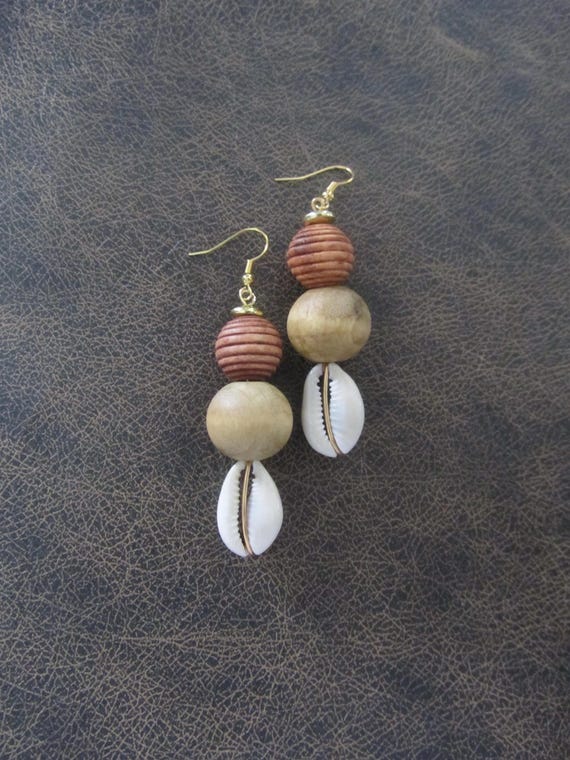 Chunky wood and cowrie shell earrings
