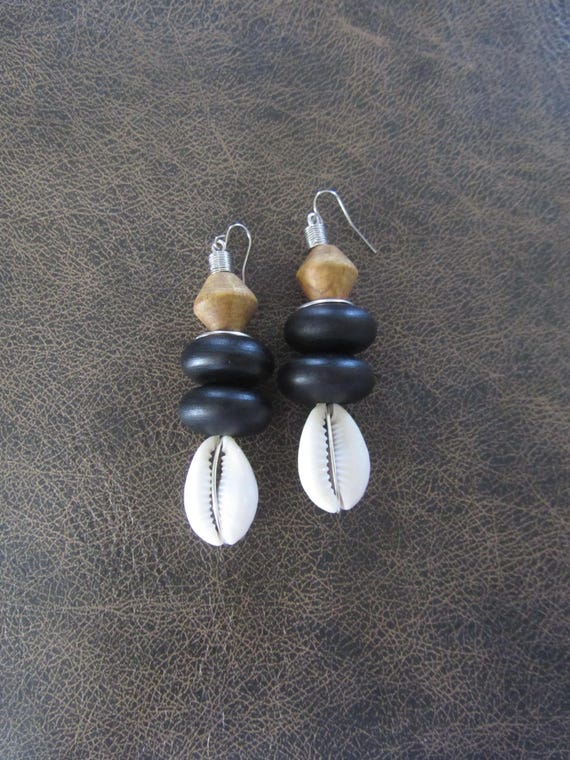 Bold chunky cowrie shell and black wooden earrings