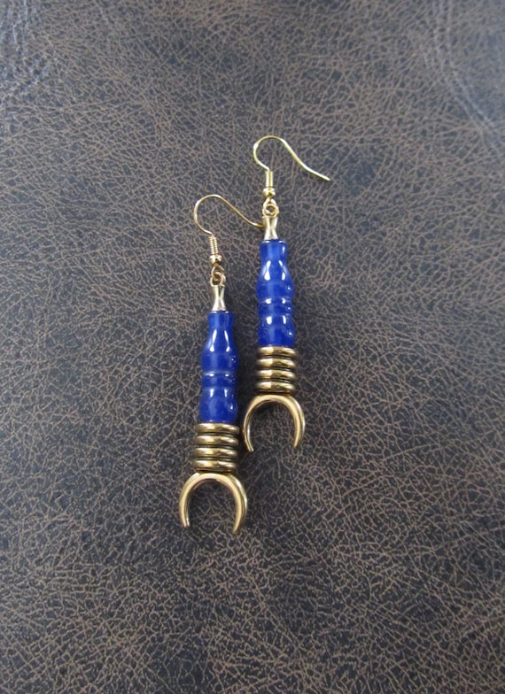 Carved gemstone and gold earrings, blue