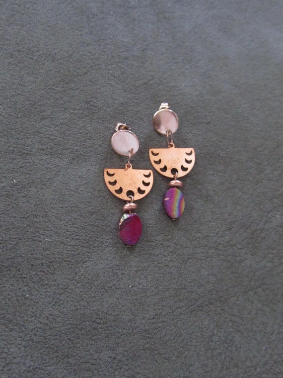 Copper minimalist pink shell earrings