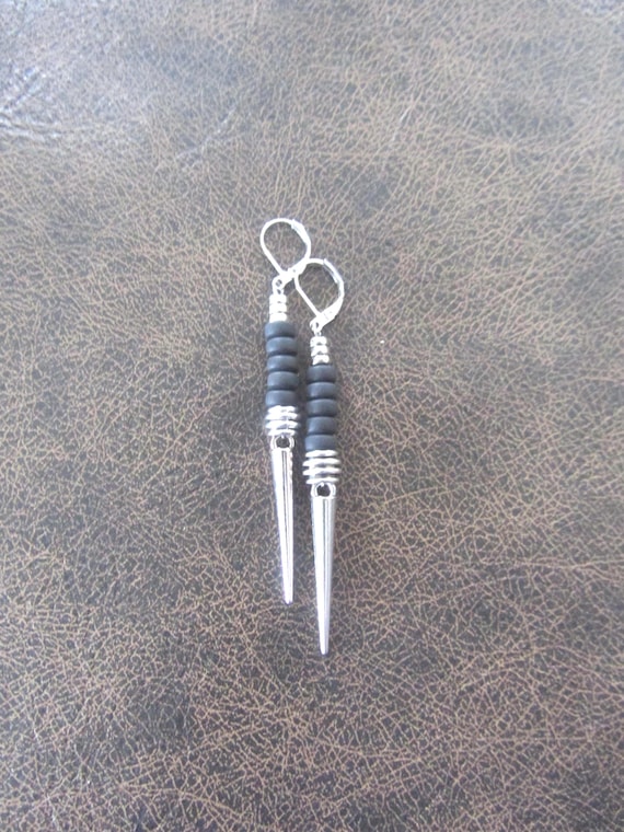 Black & Silver Geometric Earrings: Minimalist Art Deco Spike Design