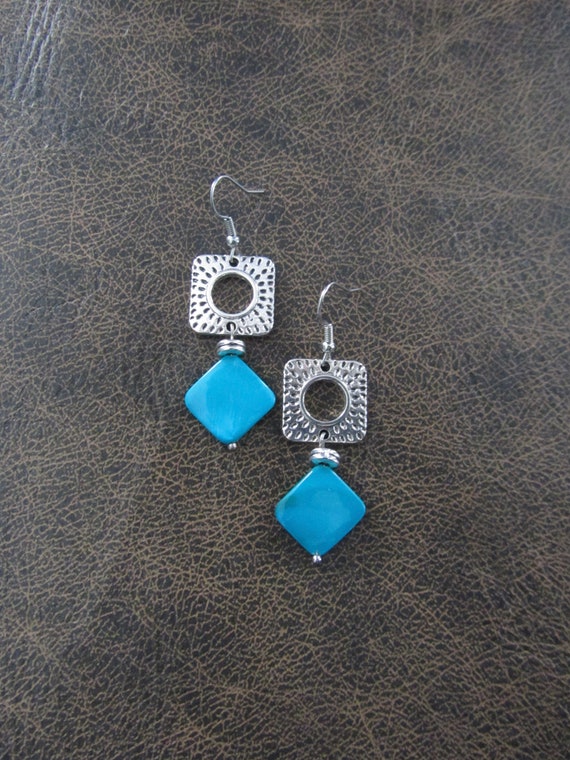 Blue mother of pearl shell and silver earrings