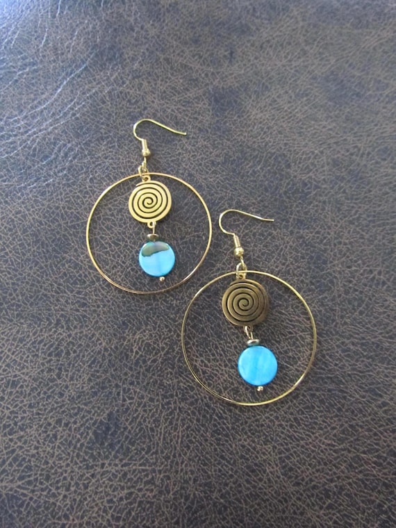 Blue mother of pear and spiral hoop earrings