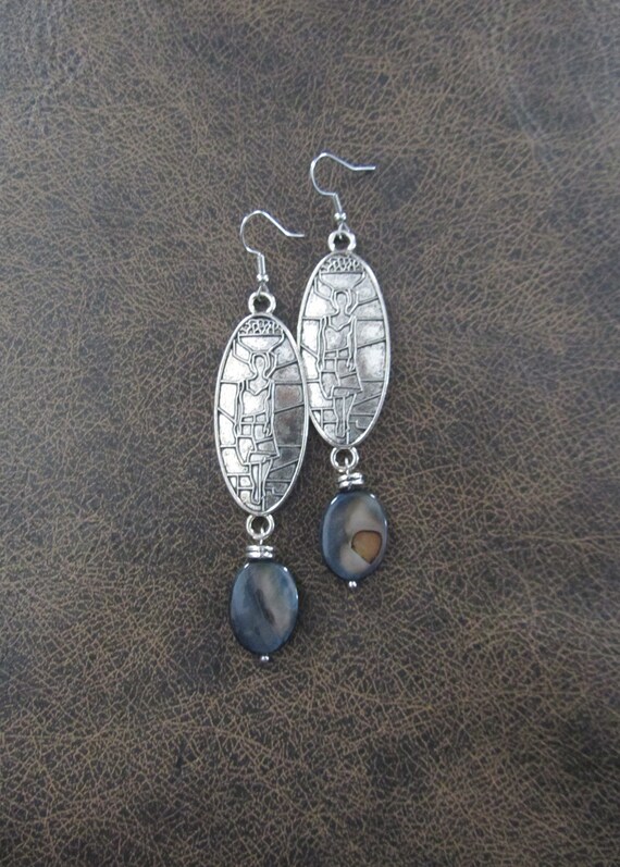 Shell earrings, blue earrings, natural boho bohemian earrings, bold statement earrings, mother of pearl earrings, modern earrings