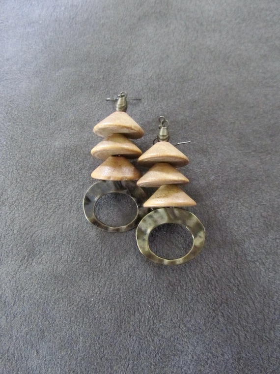 Chunky wooden pagoda earrings 2