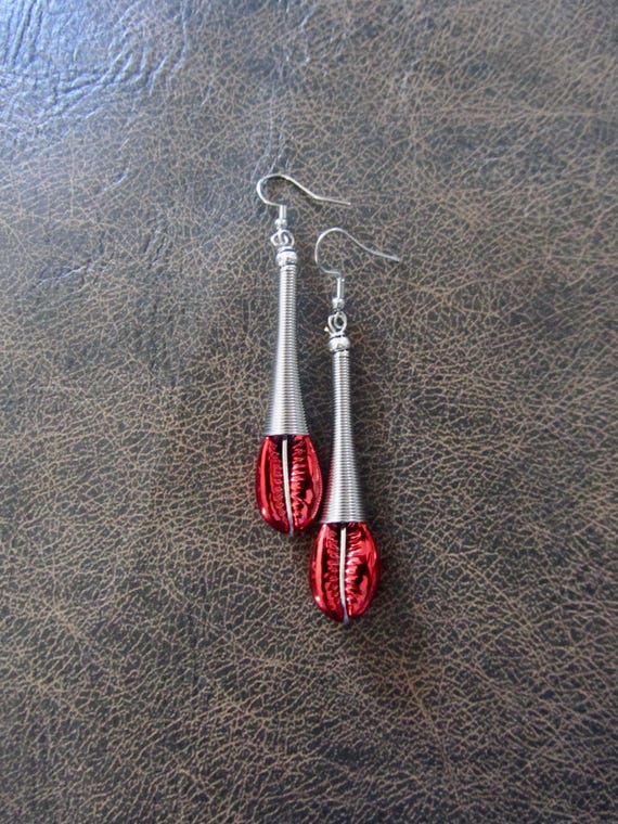 Electroplated red cowrie shell earrings 33