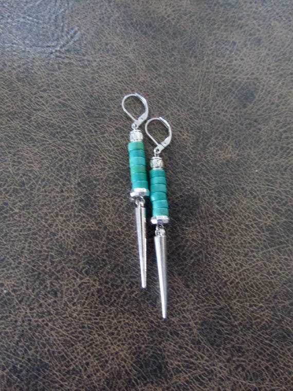 Unique spike and green stone earrings silver