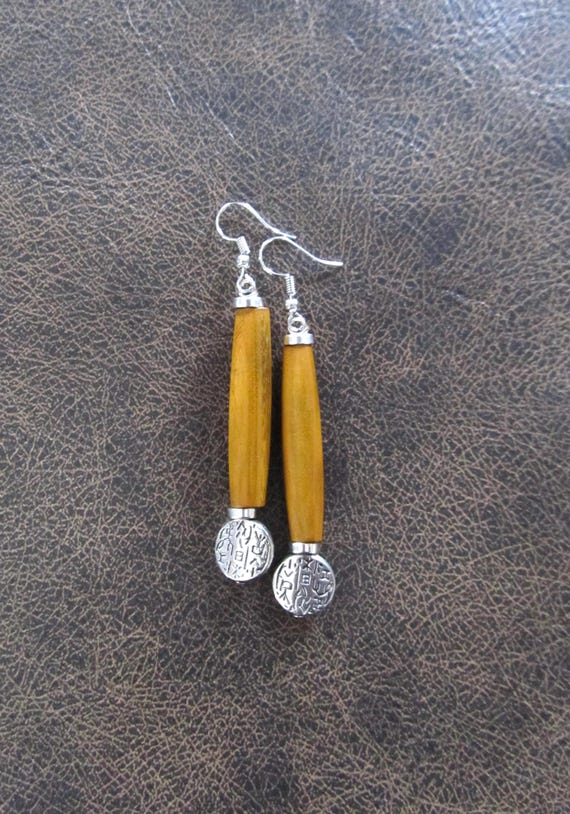 Long hair pipe bone and silver earrings 55