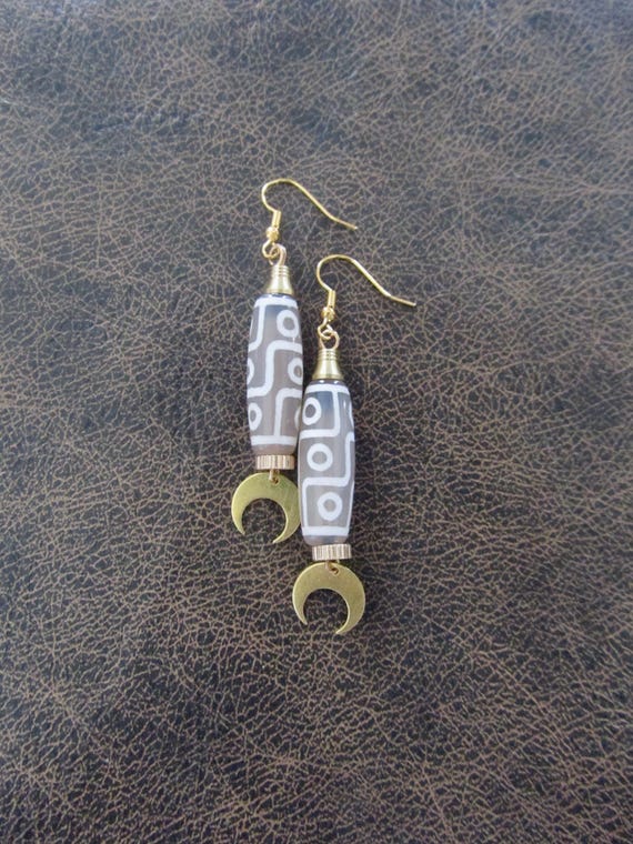Tibetan agate and gold earrings 33