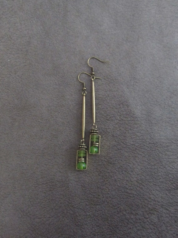 Sea glass earrings, bohemian earrings, beach earrings, brass boho earrings, long green dangle earrings, artisan ethnic earring, simple chic