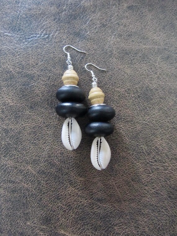 Bold chunky cowrie shell and black wooden earrings