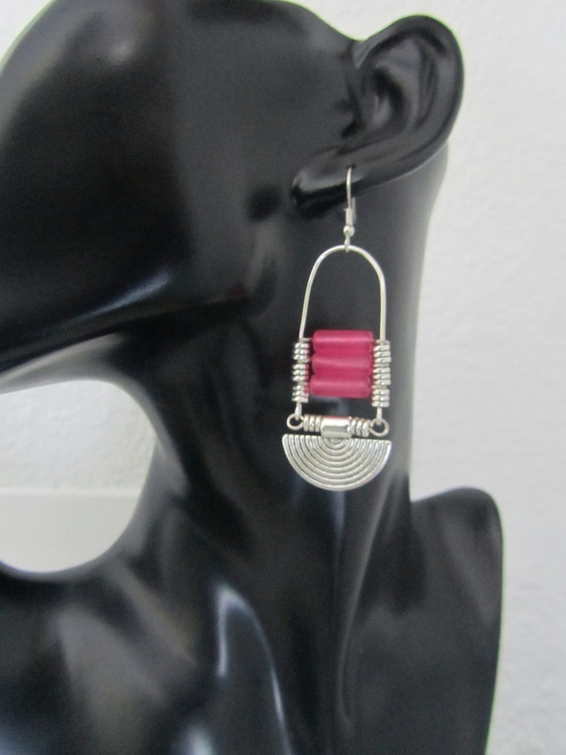 Pink frosted glass chandelier earrings, statement earrings, bold earrings, etched metal earrings, tribal ethnic earrings, chic image 3