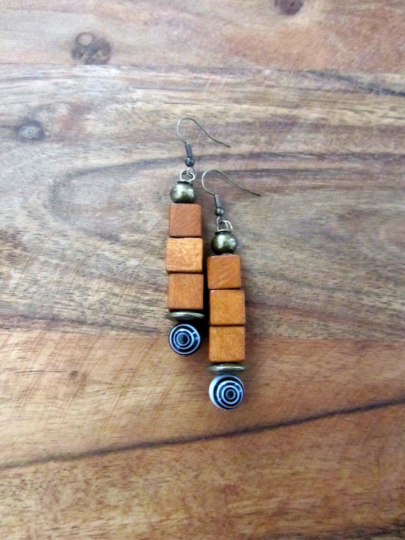 Agate and orange wooden earrings
