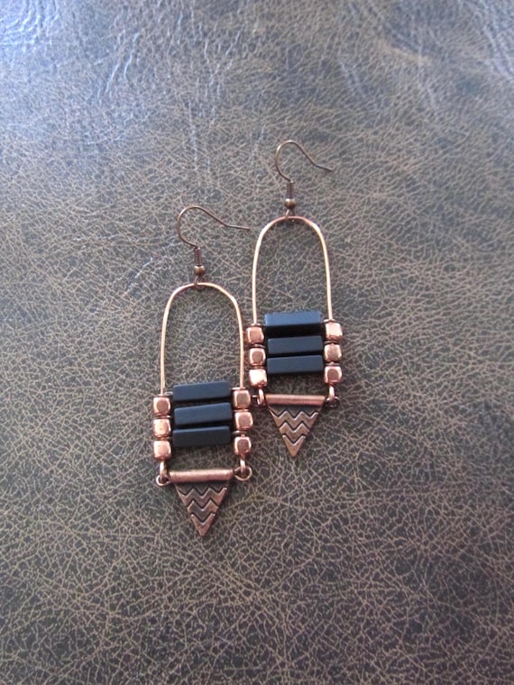 Copper Chandelier Earrings: Etched Ethnic Style with Black Stone
