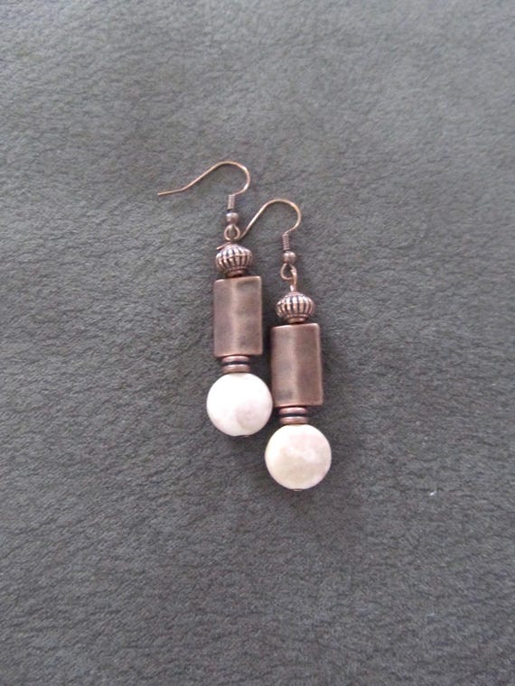 Modern white howlite and copper earrings