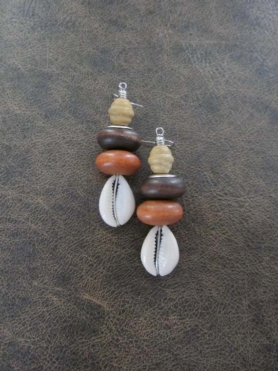 Large Mid century modern wooden and cowrie shell earrings