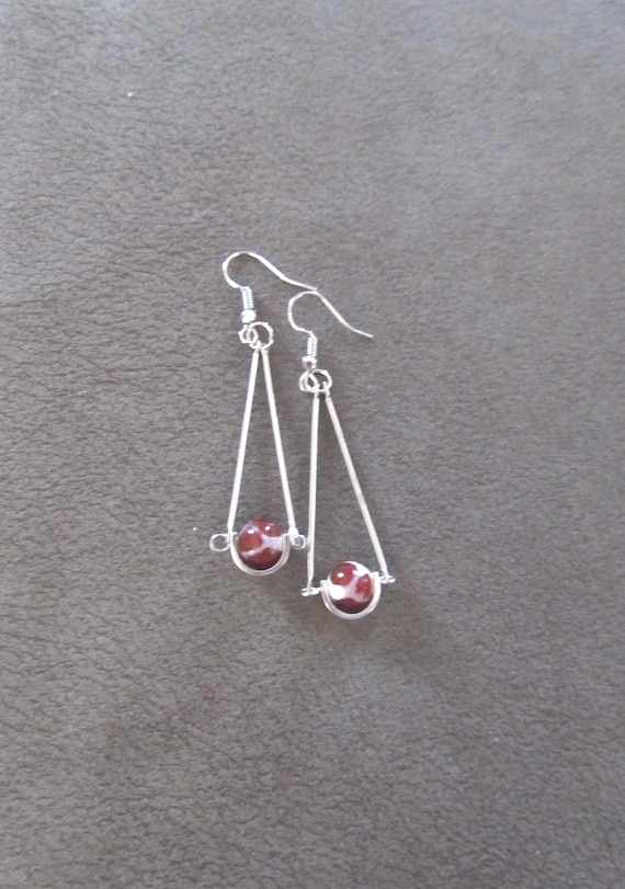 Pendulum red Tibetan agate earrings