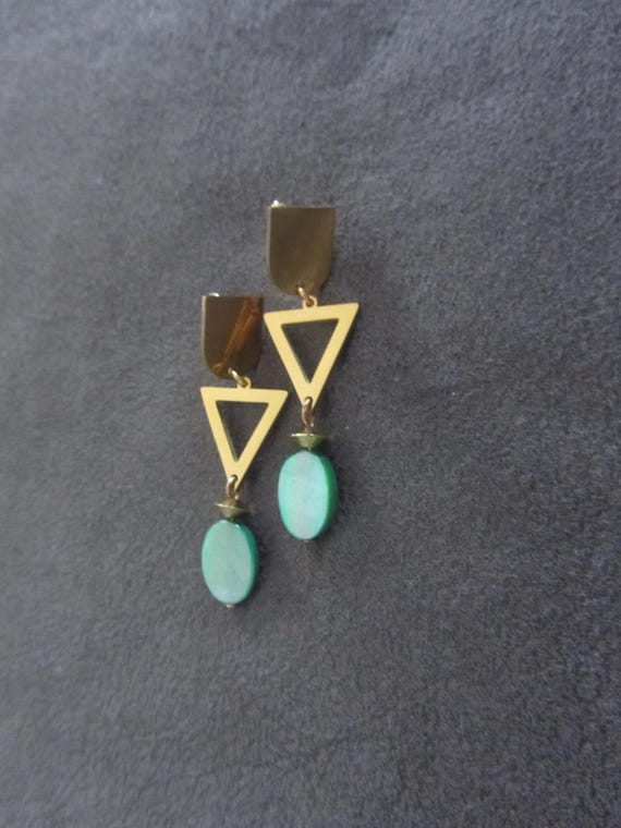 Stainless steel and mother of pearl earrings
