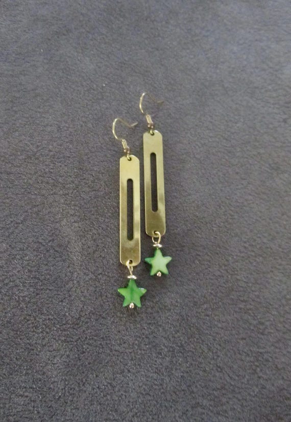 Green mother of pearl shell and brass earrings, star