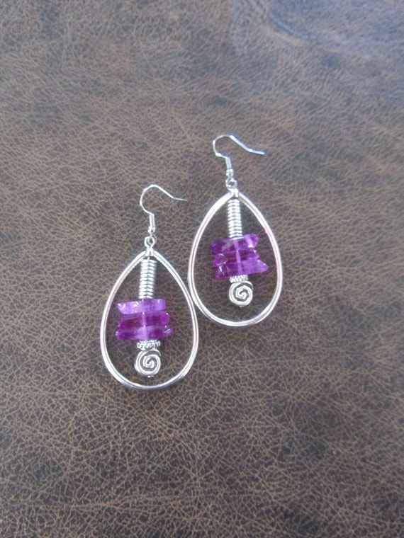 Raw quartz purple crystal earrings, rustic boho silver unique earrings, geode natural bohemian hoop