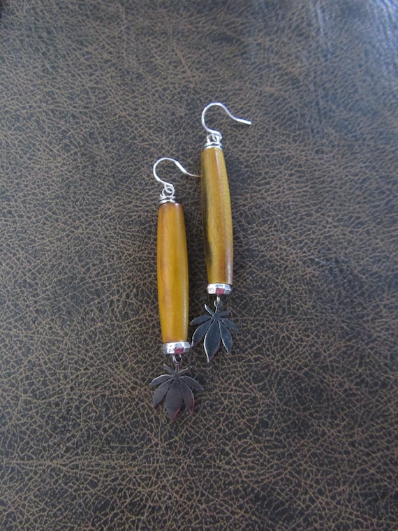 Hemp leaf marijuana cannabis and carved horn earrings, silver