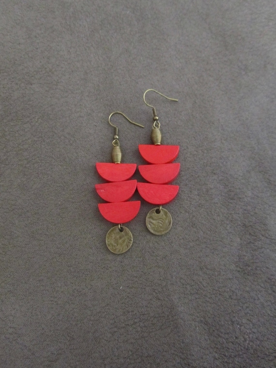 Red wooden earrings, Afrocentric earrings, mid century modern earrings, African earrings, bold statement, unique pagoda earrings bronze