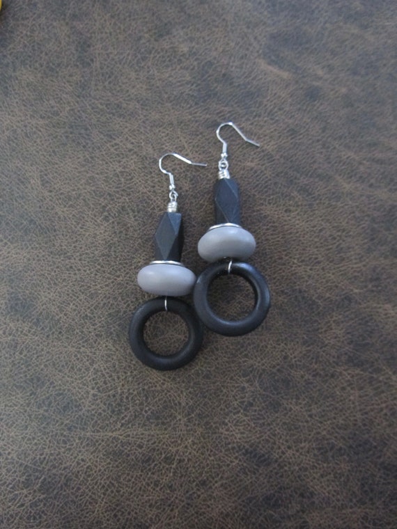 Chunky wooden earrings, Afrocentric African earrings, bold statement earrings, geometric earrings, rustic earrings, mid century, black gray