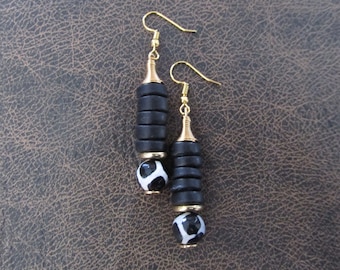 Wooden and Tibetan agate earrings, black