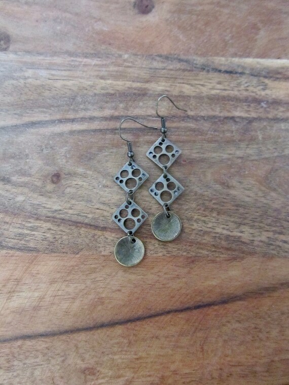 Dainty mid century bronze earrings