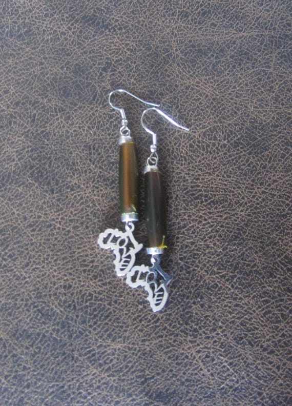 Africa Afrocentric carved bone and stainless steel earrings 212