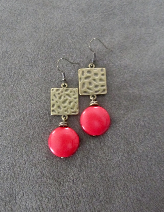 Hammered bronze and red howlite earrings